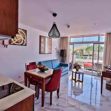 Muthu Clube Da Oura Apartahotel