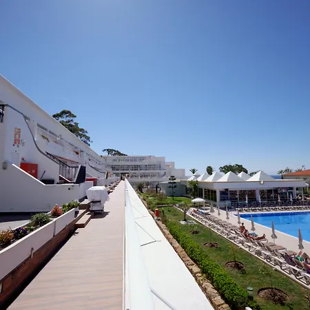 Ξενοδοχείο με διαμερίσματα Muthu Clube Da Oura 4*