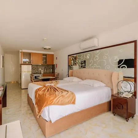 Muthu Clube Da Oura Apart Otel Albufeira