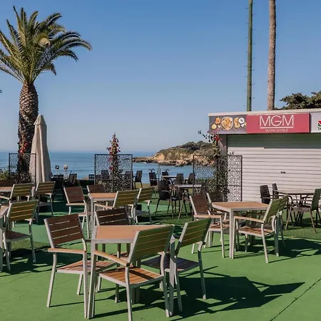 Ξενοδοχείο με διαμερίσματα Muthu Clube Da Oura
