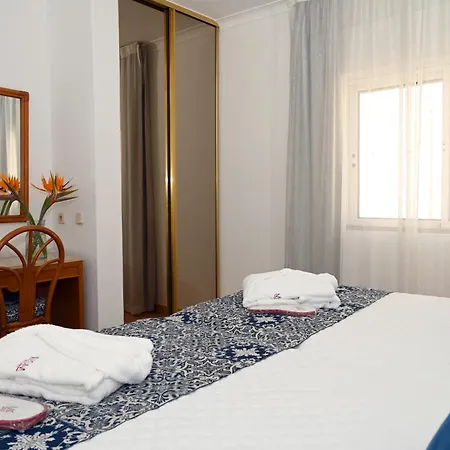 Ξενοδοχείο με διαμερίσματα Muthu Clube Da Oura