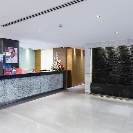 Muthu Clube Da Oura 알부페이라