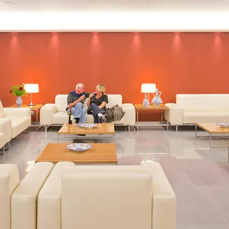 Muthu Clube Da Oura 알부페이라