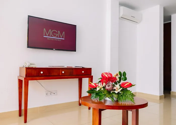 Aparthotel Muthu Clube Da Oura