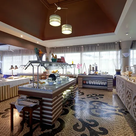 Apart Otel Muthu Clube Da Oura 4*